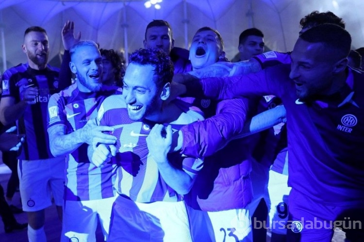 Hakan Çalhanoğlu'dan İtalya'da 3. kupa