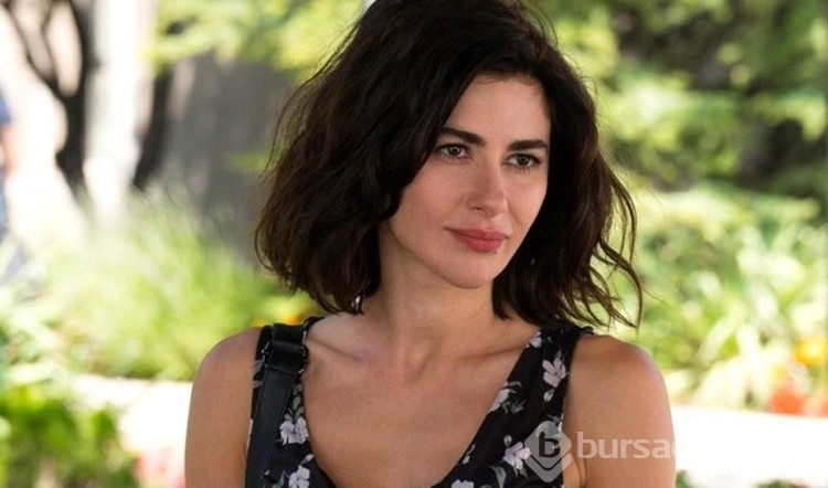 Nesrin Cavadzade'nin tercihi transparan oldu
