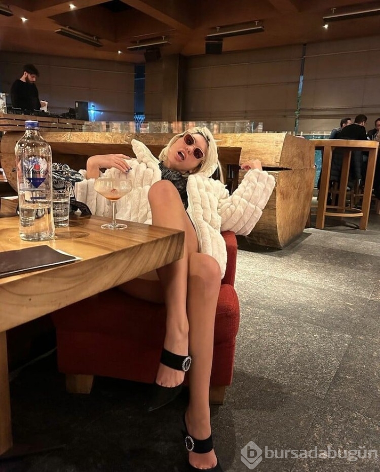 Bahar Candan aldığı yeni kararları takipçileriyle paylaştı