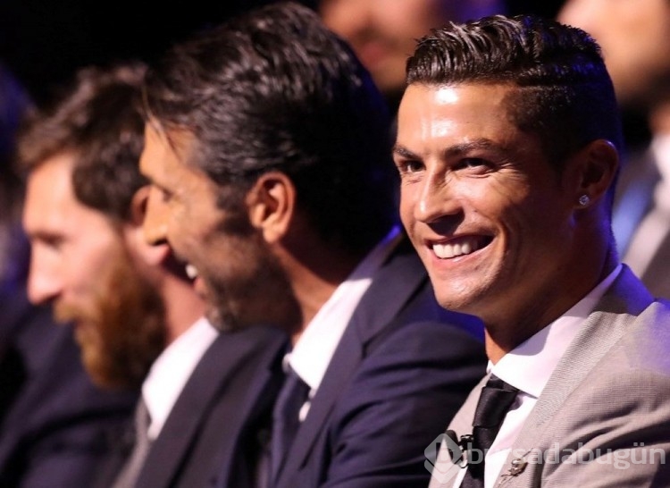 Ronaldo mu, Messi mi?