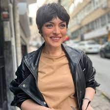 Ezgi Mola'nın yeni dizisi ve partneri belli oldu