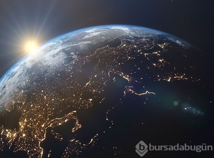 Dünya'nın çekirdeği ters yönde dönmeye başladı