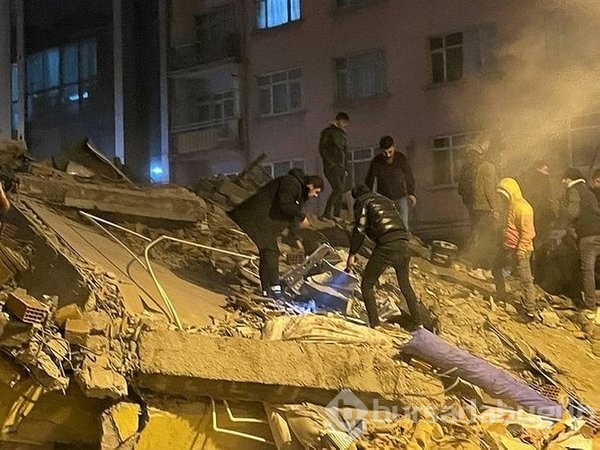 Türkiye'de kara gün! Ülke depremlerle sarsıldı