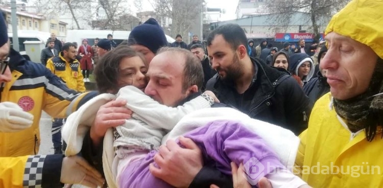 Türkiye'de kara gün! Ülke depremlerle sarsıldı