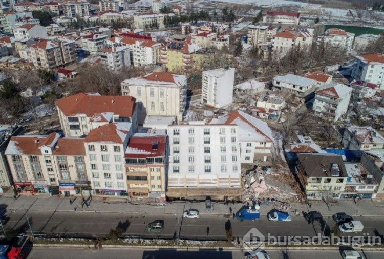 Binaların yıkılma şekli neyin göstergesi?