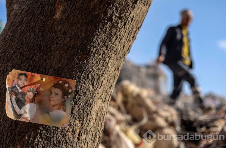 Deprem bölgesinde vesikalık fotoğrafla teşhis
