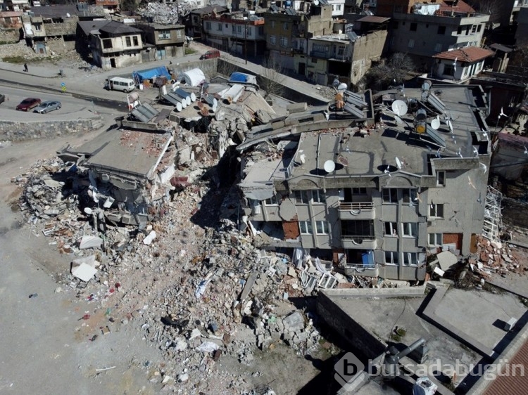 Depremler Tarihi Maraş Çarşısı'na da zarar verdi
