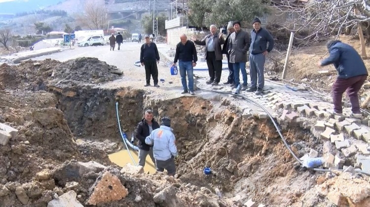 200 evden 10'u ayakta kaldı