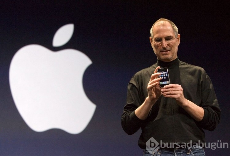16 yıllık iPhone açık artırmada satıldı