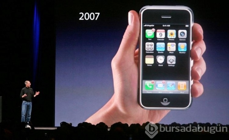 16 yıllık iPhone açık artırmada satıldı