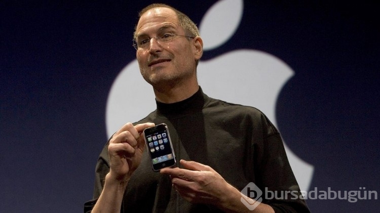 16 yıllık iPhone açık artırmada satıldı