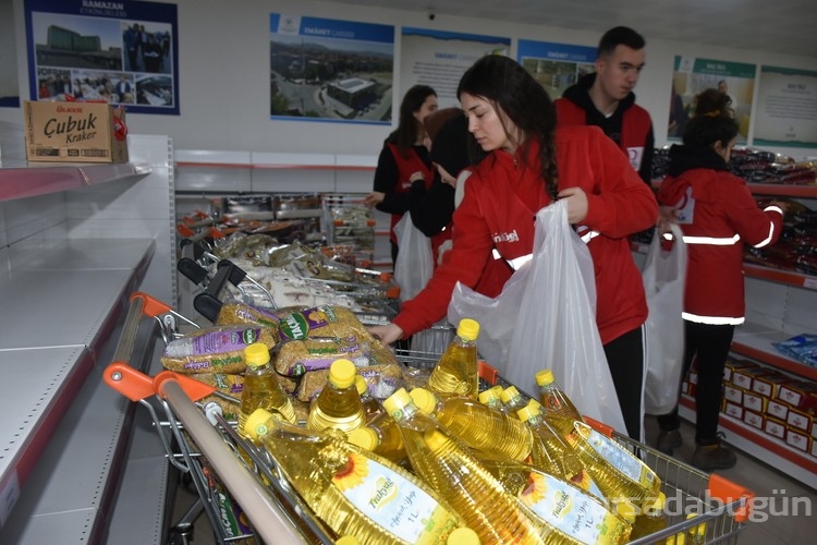 Kızılay Malatya'da sosyal market açtı