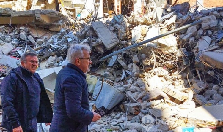 Nilüfer Belediye Başkanı Turgay Erdem deprem bölgesinde