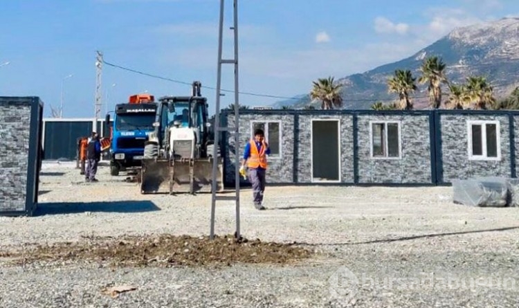 Nilüfer Belediye Başkanı Turgay Erdem deprem bölgesinde