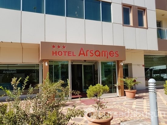 Deprem Adıyaman'da otelleri yıktı
