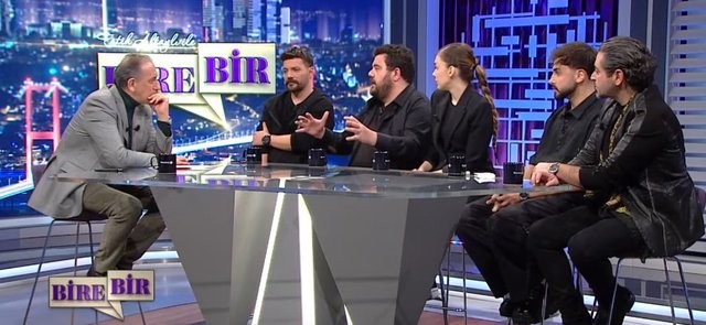 Berfu Yenenler gözyaşlarına hakim olamadı