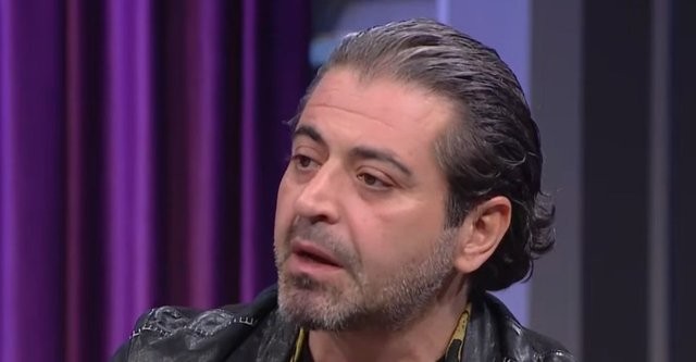 Berfu Yenenler gözyaşlarına hakim olamadı