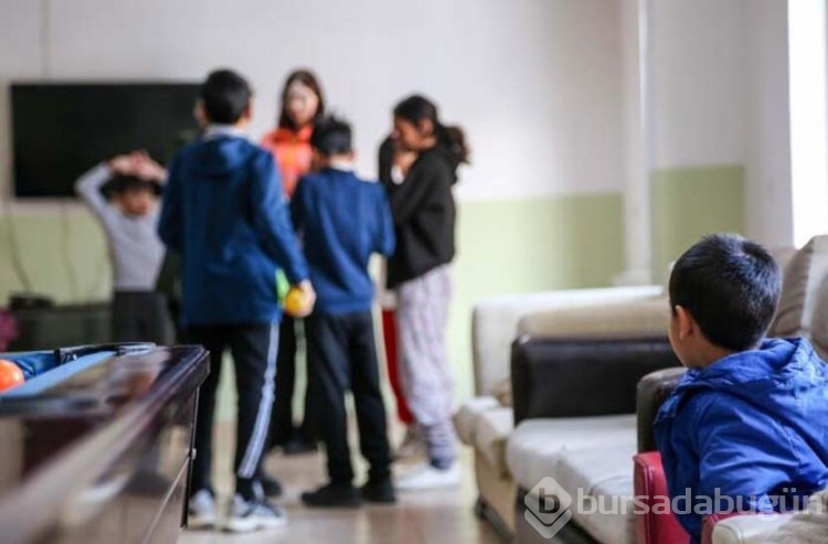  Prof. Dr. Osman Müftüoğlu, deprem bölgesindeki çalışmalar hakkında bilgi verdi
