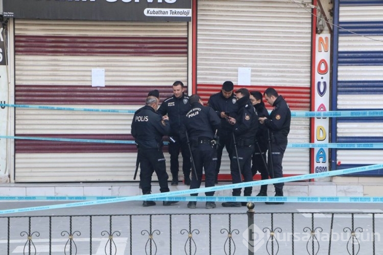 50 yıllık pasaj yıkılma tehlikesi ile mühürlendi
