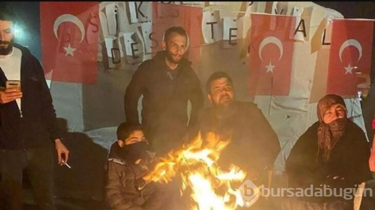 Eser Yenenler depremzedelerle bir araya geldi

