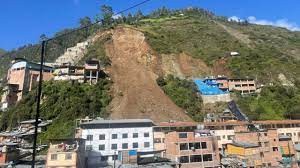 Peru'da toprak kayması