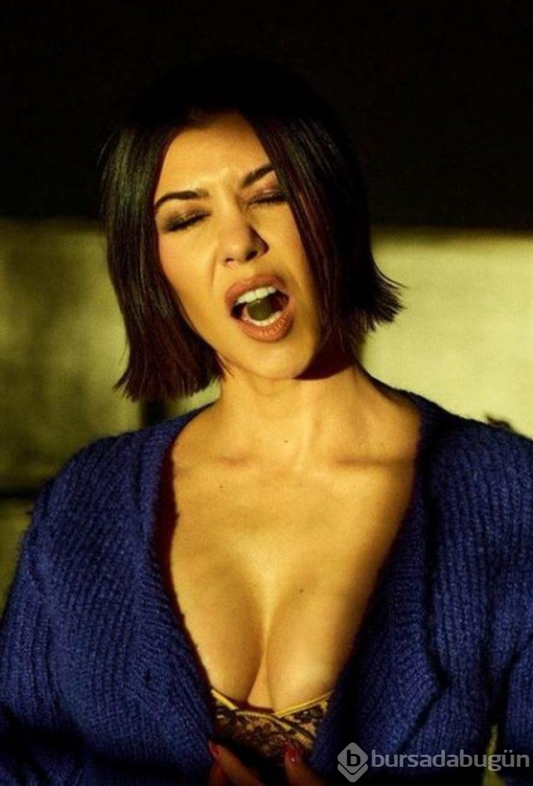 Kourtney Kardashian reklam için ilginç pozlar verdi!