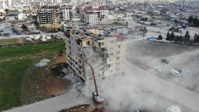 Sigorta şirketlerinin kurnazlığı! Deprem değil yer kayması!