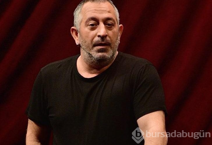 Cem Yılmaz çocuk psikoloğundan çıkarken görüntülendi