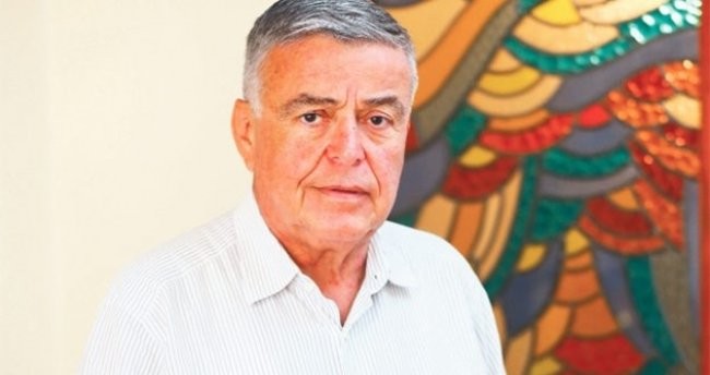 Eski TESEV Başkanı Can Paker vefat etti