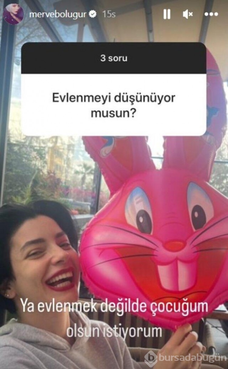 Merve Boluğur yine rahat durmadı! Olay sözler