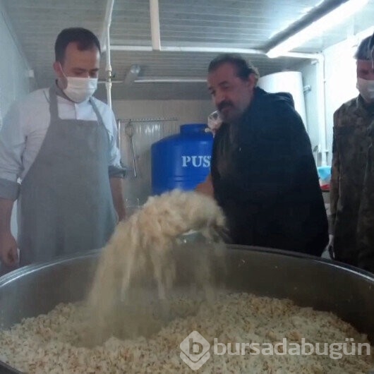 Mehmet Yalçınkaya, sahra mutfağında