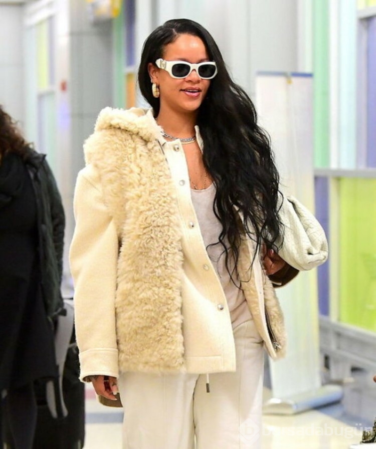 Rihanna'ya PETA'dan kürk tepkisi