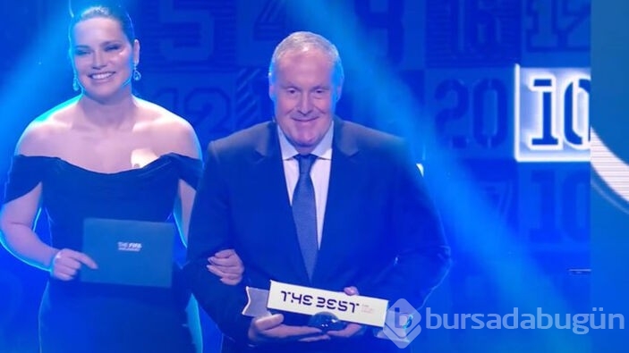 Adriana Lima 'FIFA Küresel Taraftar Elçisi' oldu