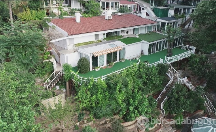 Adnan Oktar'ın lüks villası satıldı!