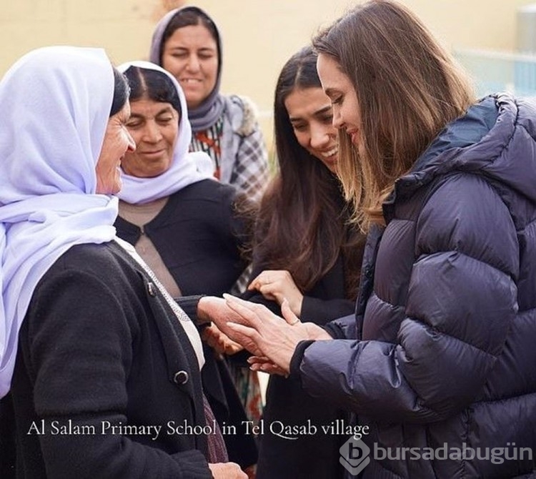 Angelina Jolie burnu kesilen Bibi Aisha ile konuştu