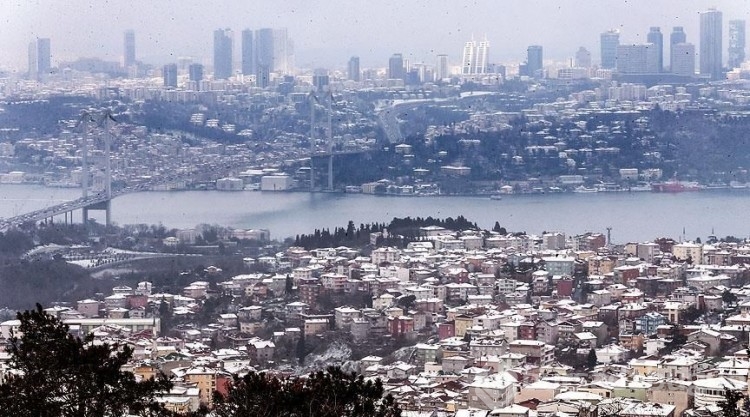 İstanbul'daki 318 bina her an çökebilir