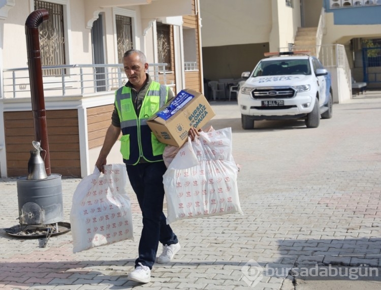 Bursa gönüllere dokunmaya devam ediyor 