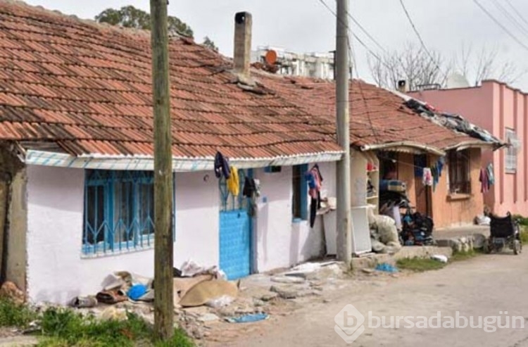 Depremden sonra endişelendiren manzara! 