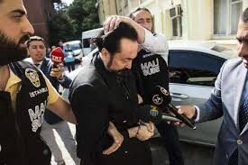 Adnan Oktar firarisi yurt dışına kaçarken havalimanında yakalandı
