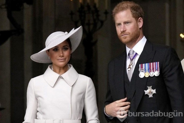 Köşkten kovulan Prens Harry ve Meghan Markle sessizliğini bozdu