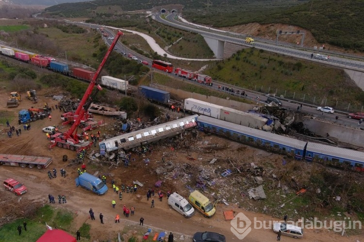 Yunanistan'daki tren kazasında Can kaybı 42'ye yükseldi
