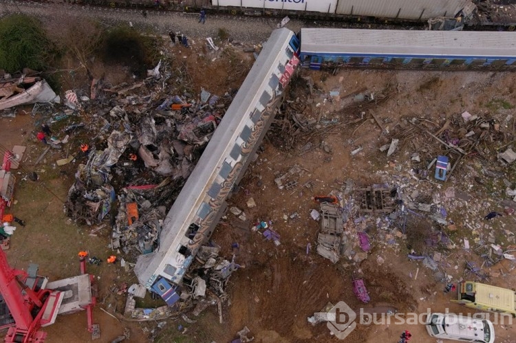 Yunanistan'daki tren kazasında Can kaybı 42'ye yükseldi
