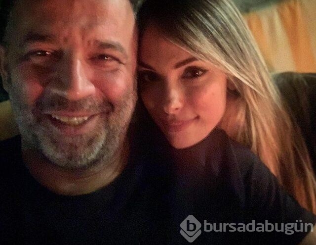 Şevket Çoruh'un eşine bakan bir daha baktı!
