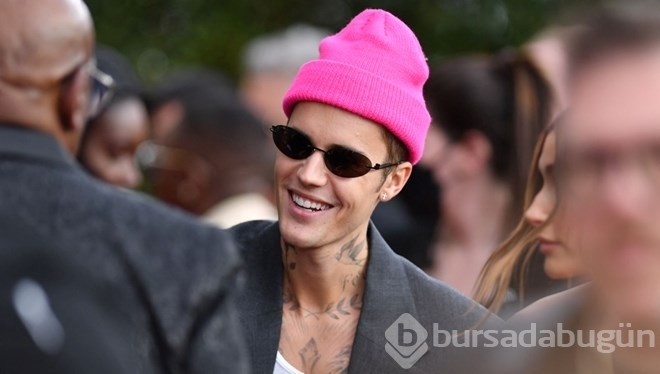 Justin Bieber: Dünya turnesine devam etmeyeceğim
