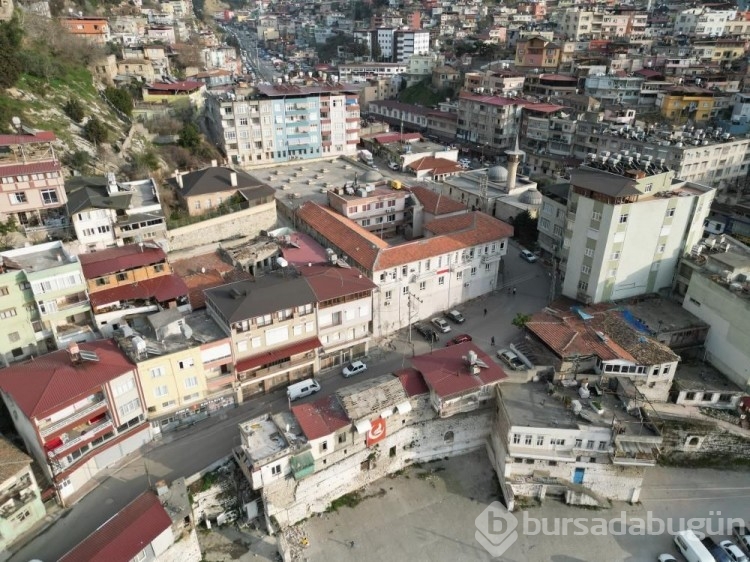 Depremlerden etkilenmeyen dağ kenti 'Belen' göçün ilk durağı haline geldi