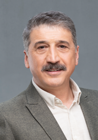 Cem Davran takipçilerini geçmişe götürdü

