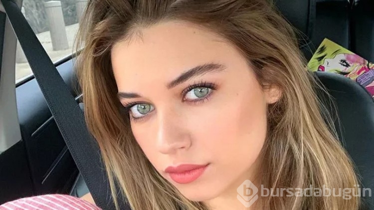 Afra Saraçoğlu'nun annesi samimi itiraflarda bulundu