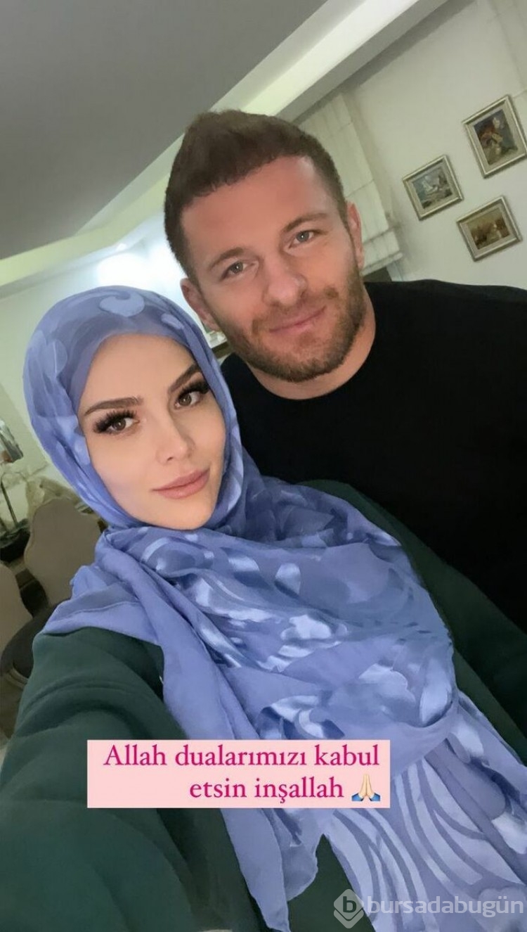 İlayda Şeker'den başörtülü fotoğrafını paylaştı
