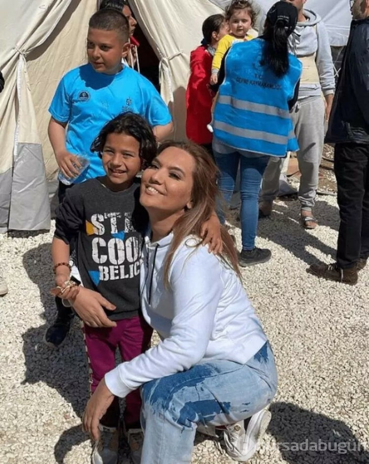 Ünlü isimler depremzedelerin yanında olmaya devam ediyor