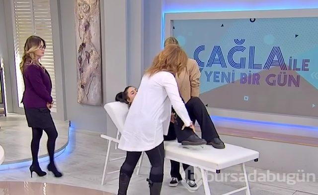 Çağla Şıkel canlı yayında gözyaşlarını tutamadı!